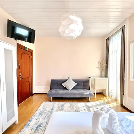 Guest house Pensao Central 3*