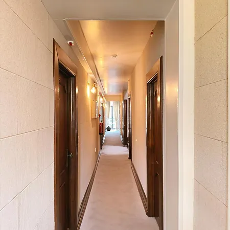 Pensao Central 3*