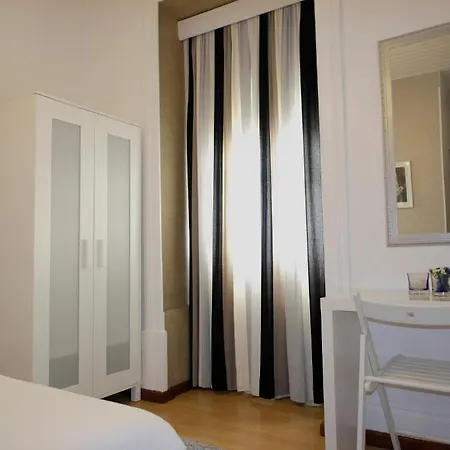 Pensao Central 3* Matosinhos (Porto)
